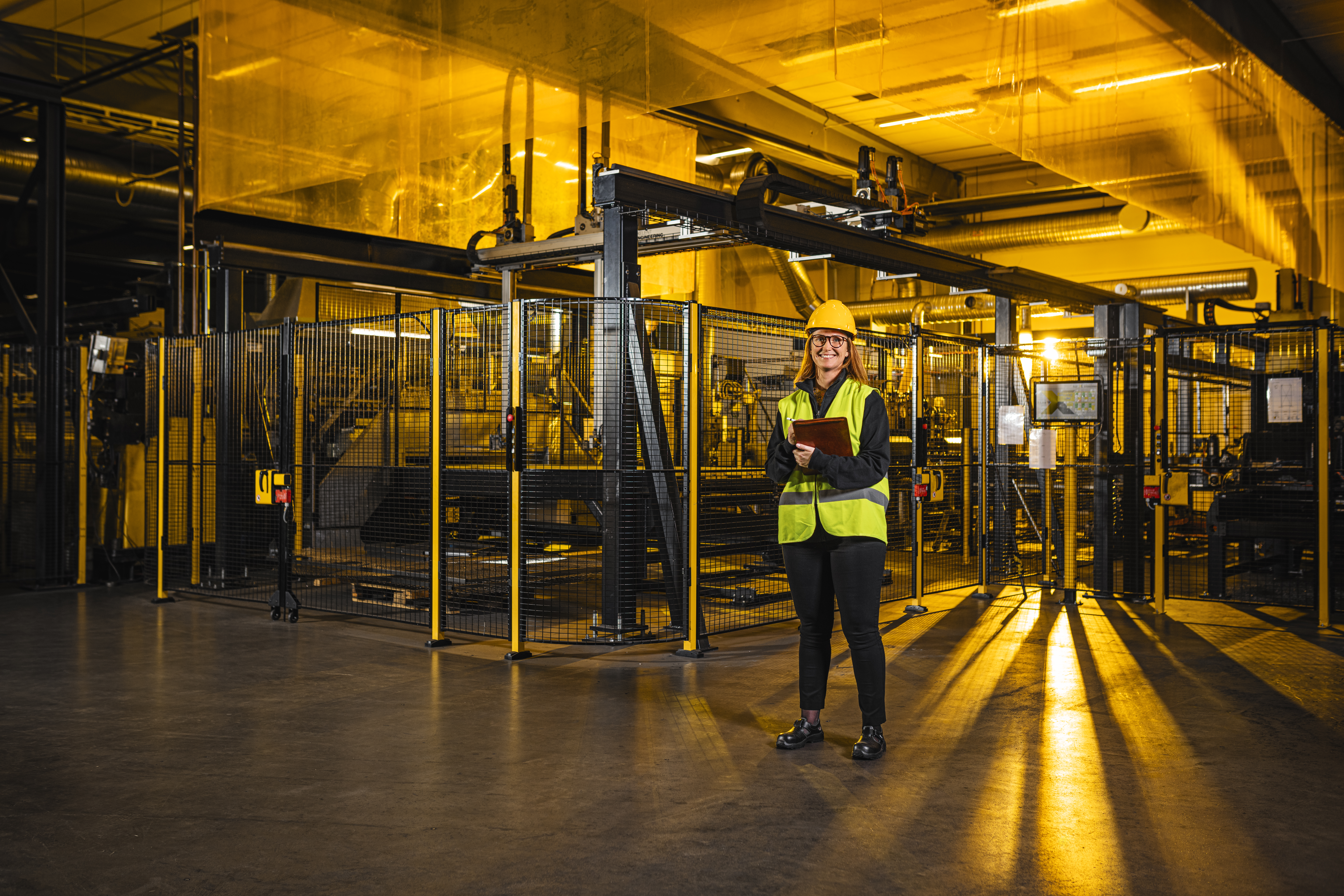 How to Install Safety Fence: Warehouse Machine Guarding Solutions